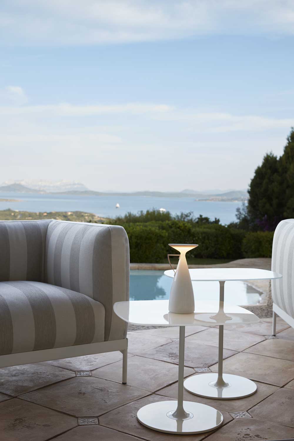 Lampada ricaricabile Camomille Kartell - immagine 10